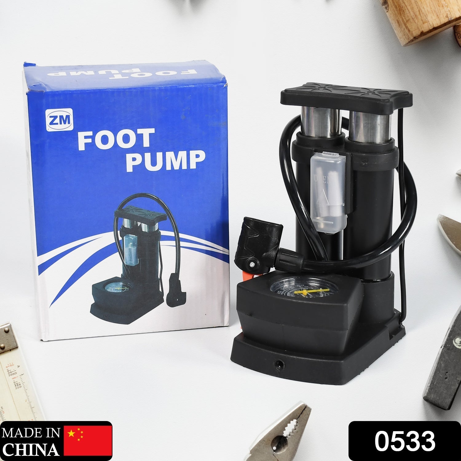 Portable Mini Bike Pump with Gauge thumbnail 2