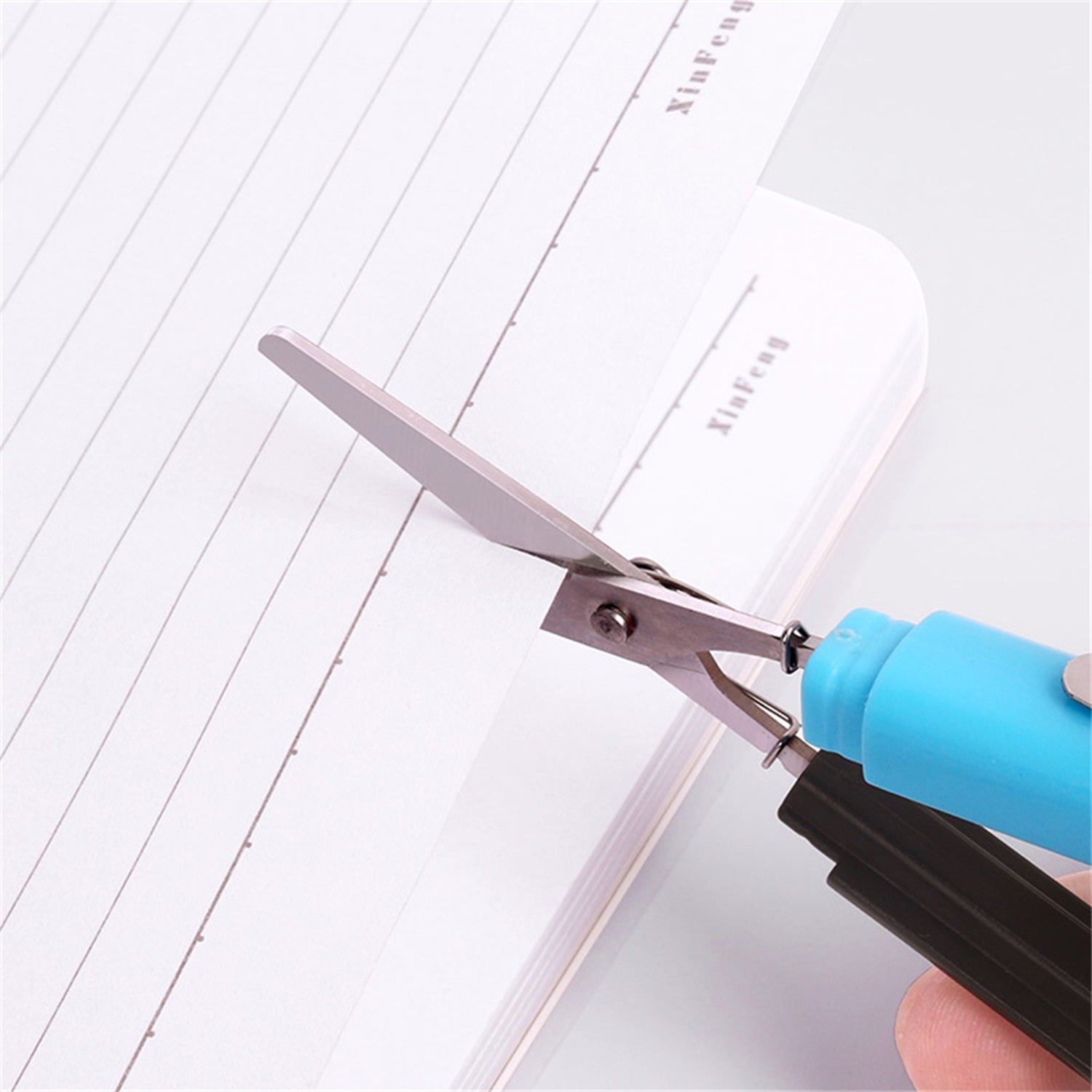 Pen Scissor Used To Be A Normal Scissor With An Attractive Pen Shaped Design. thumbnail 7