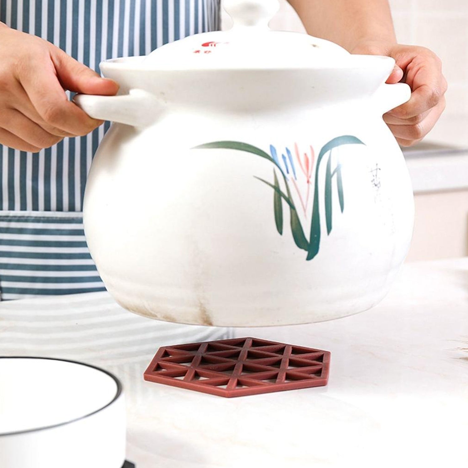 Mat for Cup PVC Tea Coaster Non-Slip Placemat High Temperature Insulation Pad Hollow Pot Mat Bowl with Anti-hot thumbnail 3